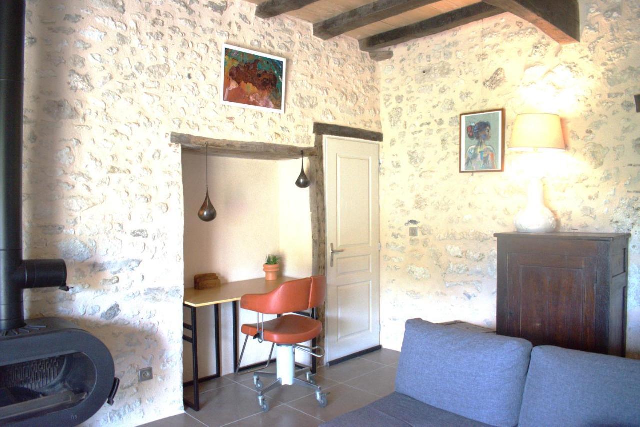 Perigourdine Avec Spa Et Vue Pomport Экстерьер фото